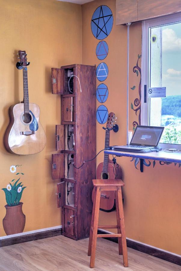 Meiga Backpackers Hostel Santiago de Compostela Bagian luar foto